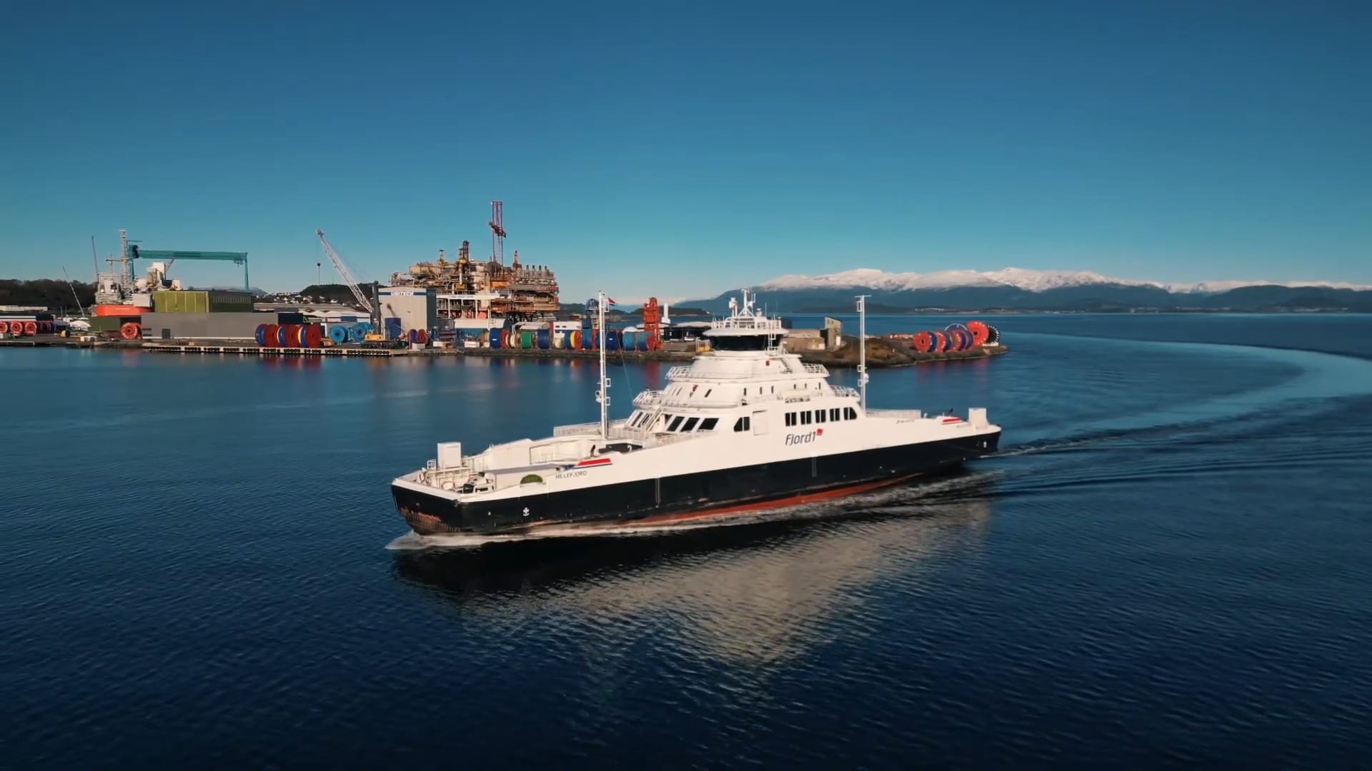 Optimizing commercial fishing vessel interiors with professional marine engineering and installation