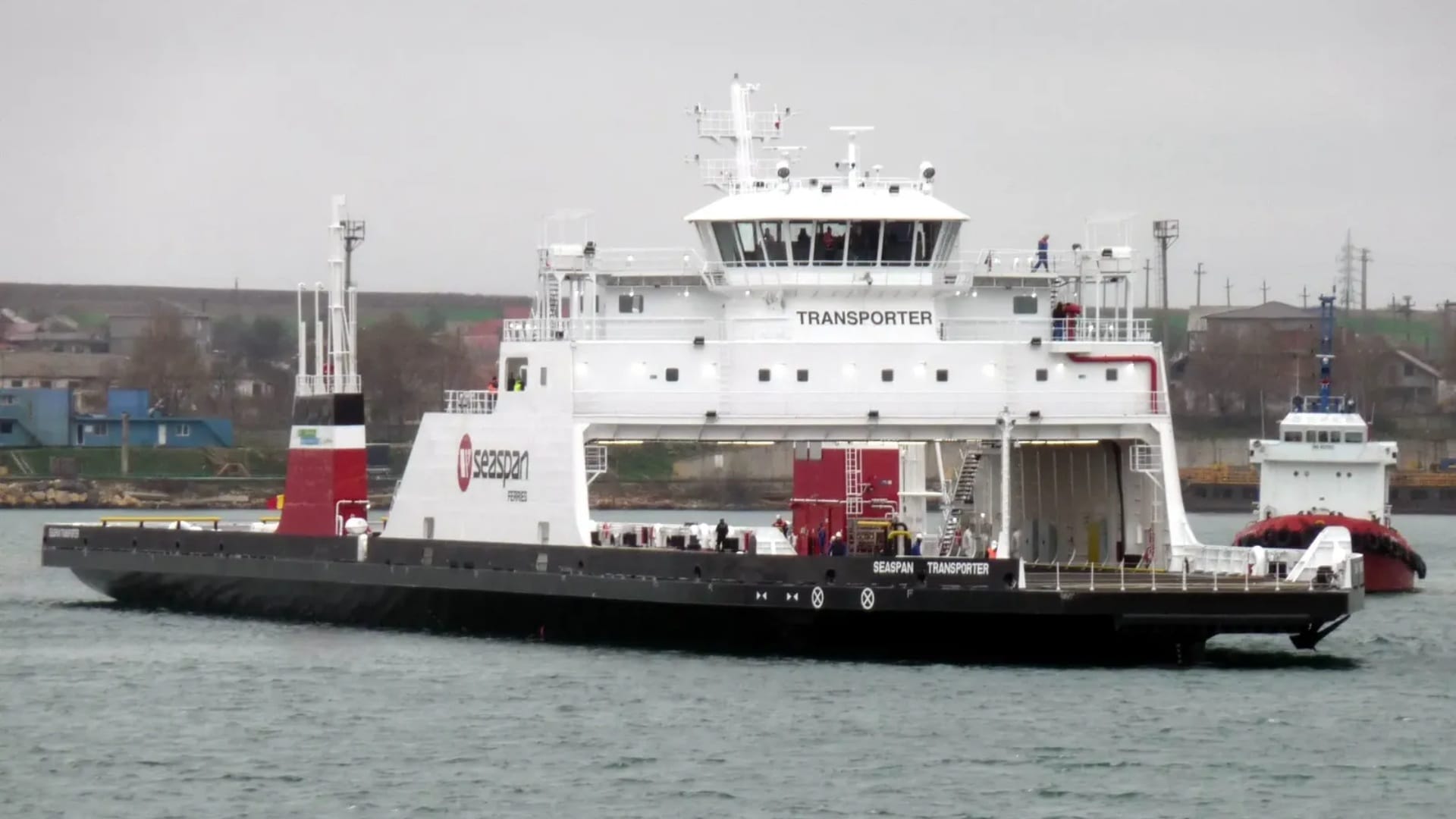 Optimizing commercial vessel interiors with professional marine engineering and installation
