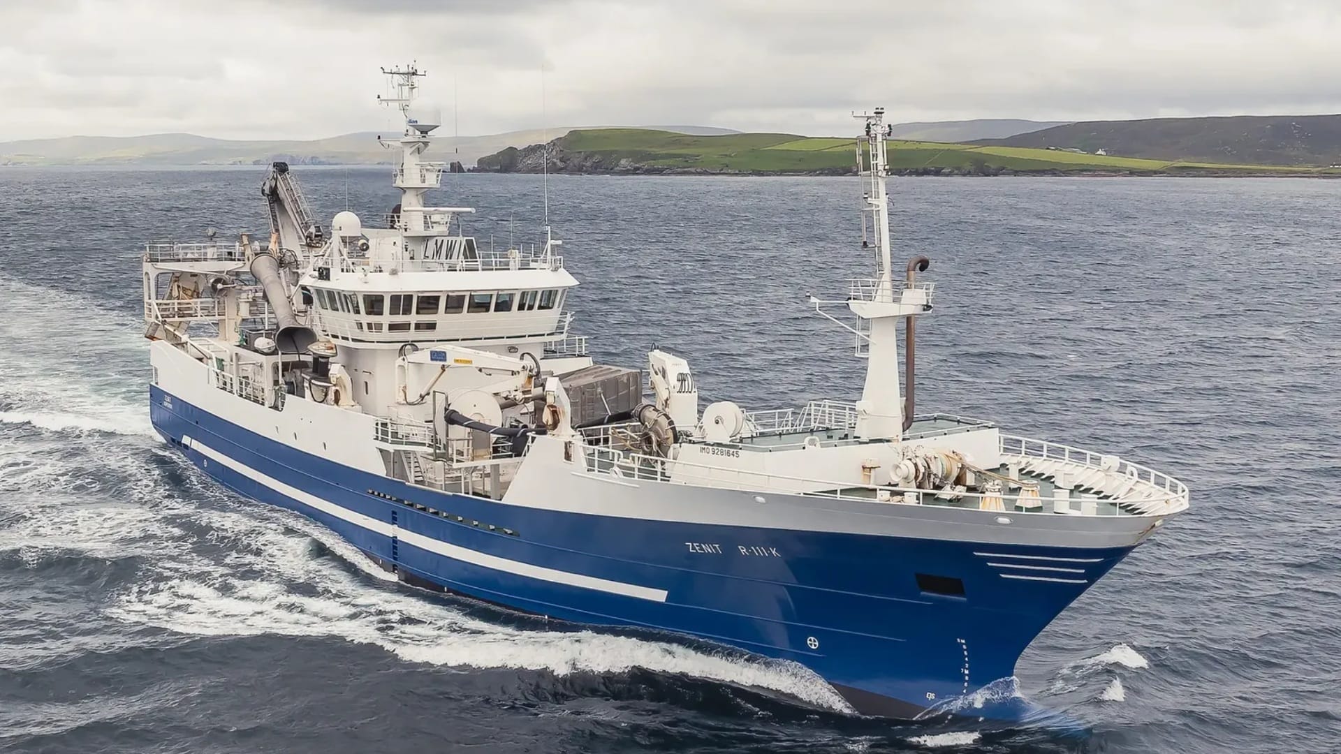 The importance of technical interior outfitting for Zenith vessel projects by Accomar