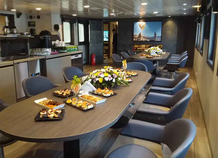 Accomar professional marine interior outfitting and high-quality cabin design for ARGOS