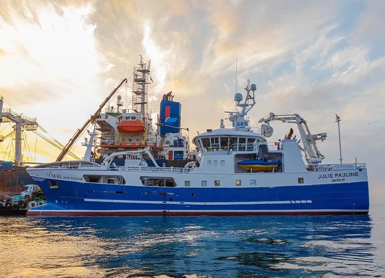 Accomar professional marine interior outfitting and high-quality cabin design for JULIE