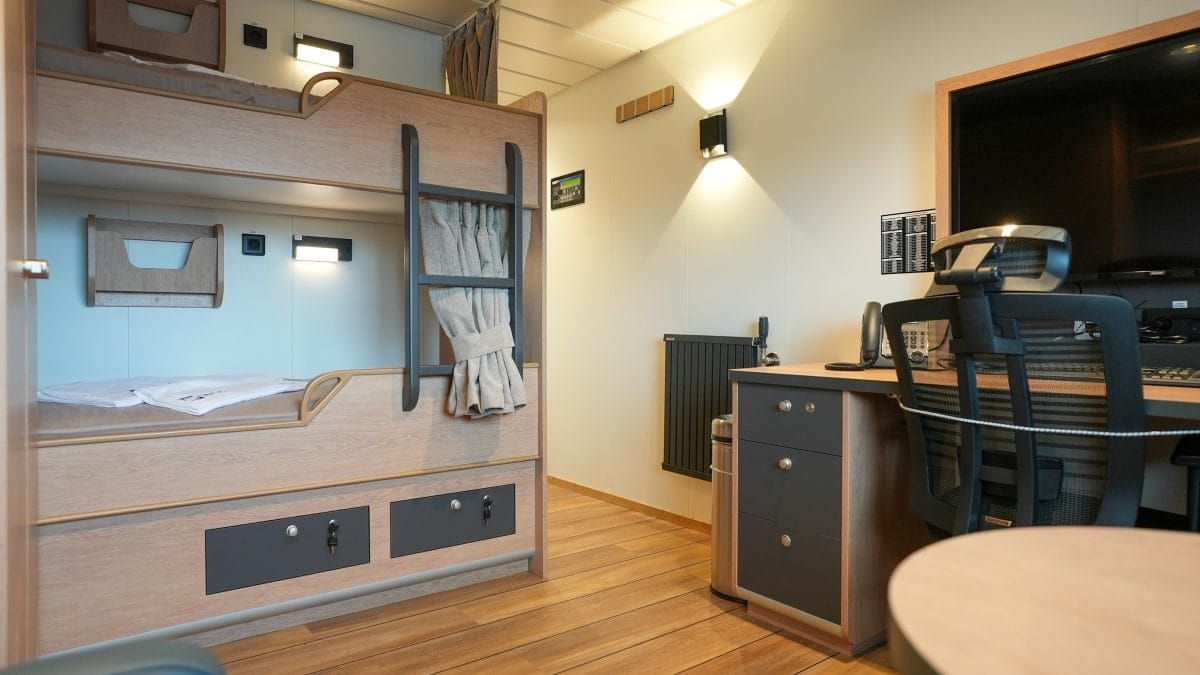 Accomar Crew Cabin Bunk Bed Workspace