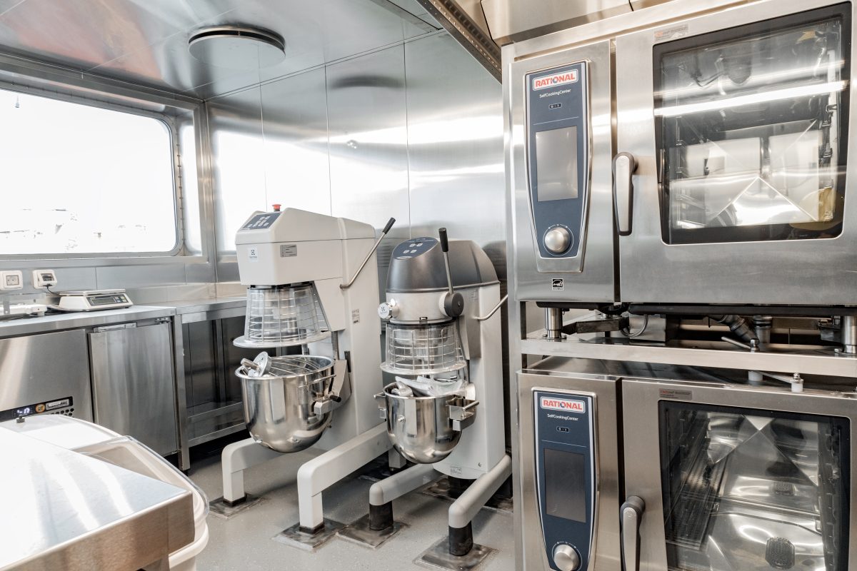 Accomar Marine Industrial Bakery Equipment And Commercial Oven Room