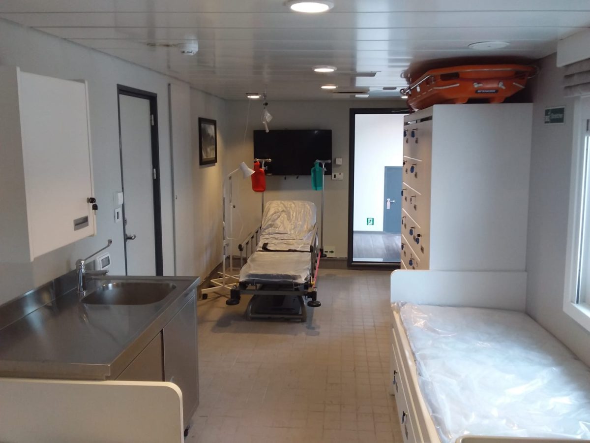 Accomar Marine Infirmary Room