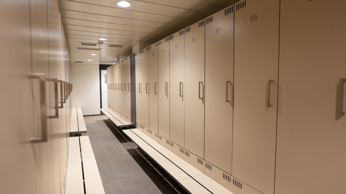 Accomar Marine Locker Room Corridor