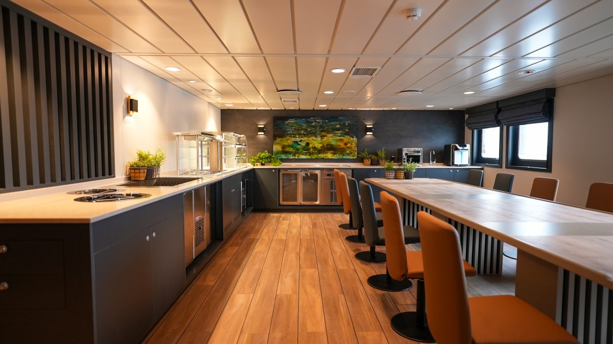 Accomar Marine Premium Crew Dining Area