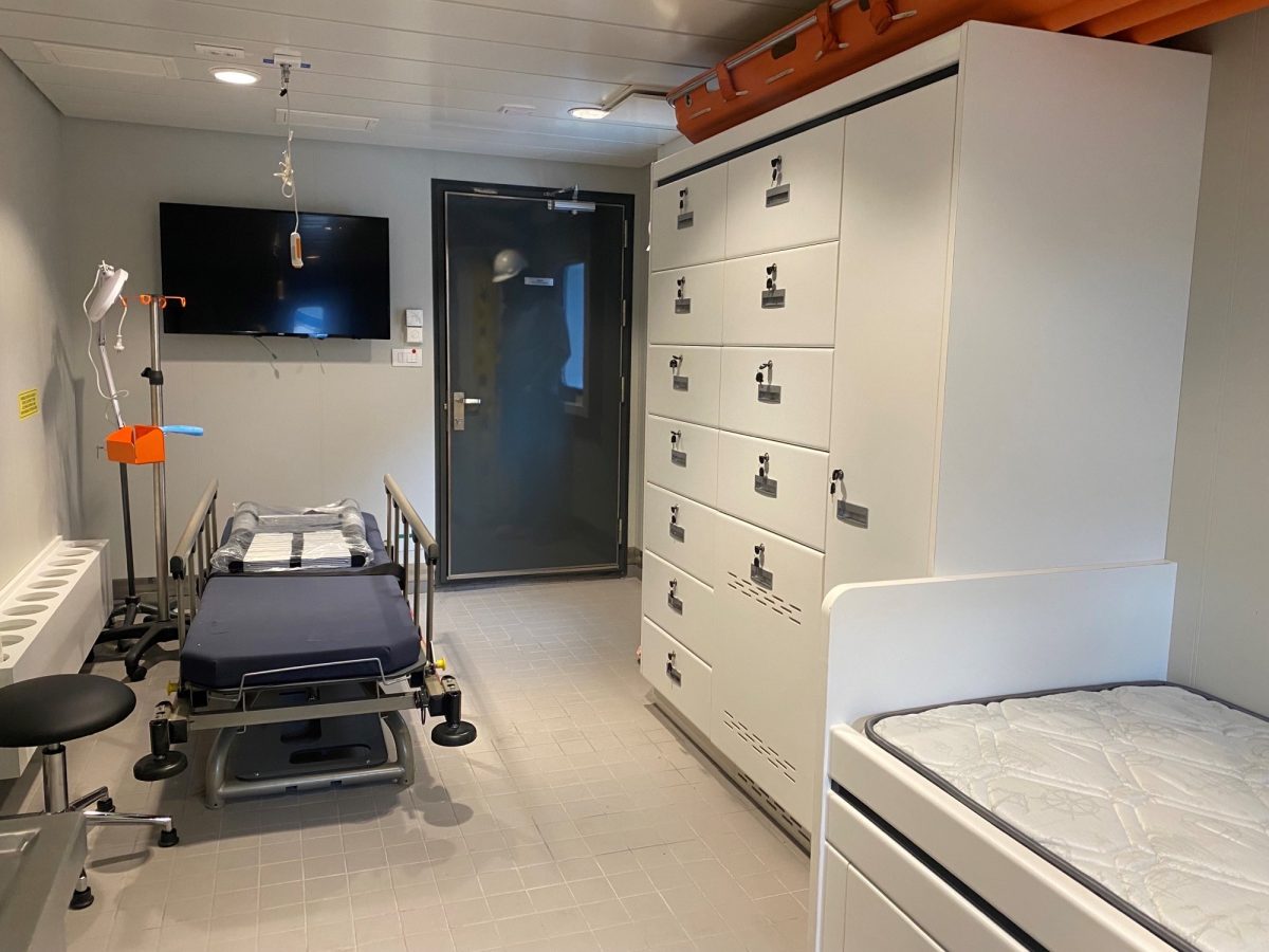 Accomar Marine Ship Hospital Room