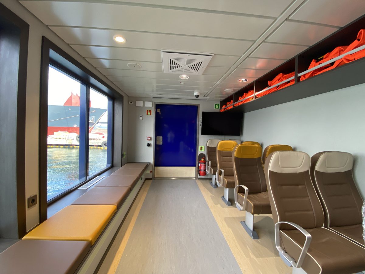 Accomar Marine Ship Indoor Lounge