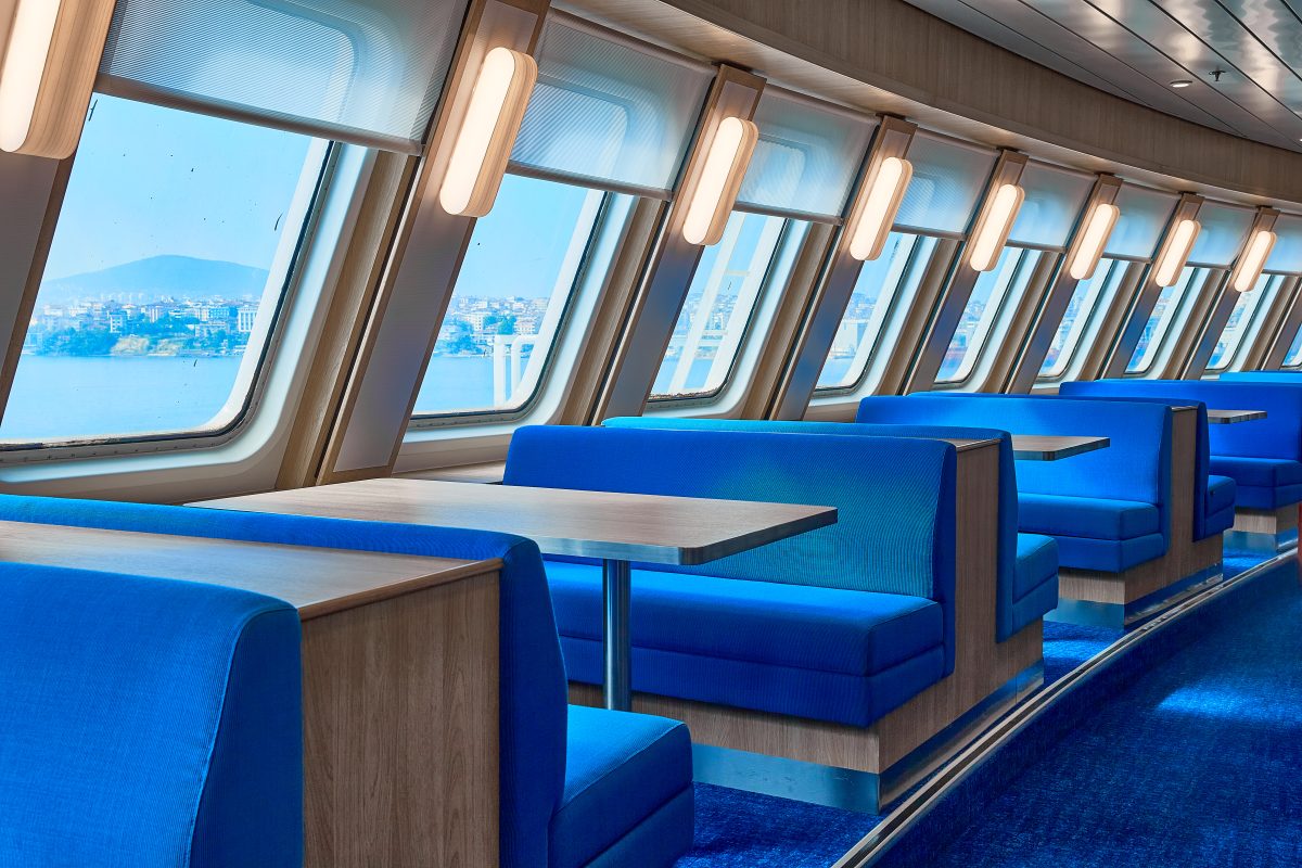 Accomar Marine Ship Restaurant Seating