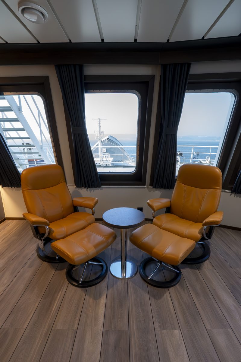 Accomar Marine Window Lounge Recliner Chairs