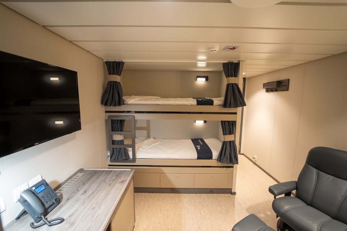 Accomar Modern Bunk Bed Ship Cabin