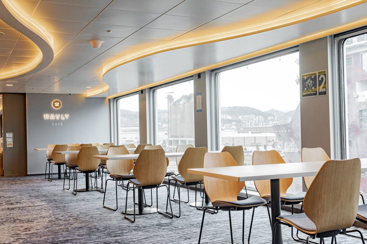 Accomar Modern Cruise Ship Cafe Interior