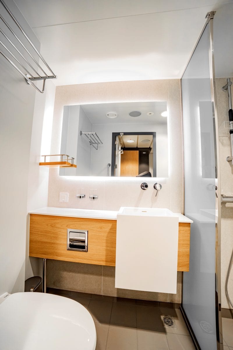 Accomar Modern Ship Cabin Bathroom Interior