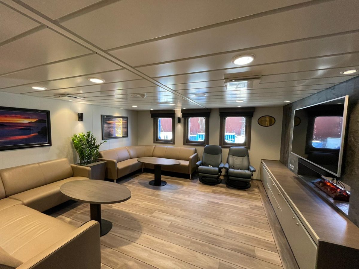 Accomar Modern Ship Entertainment Lounge Interior